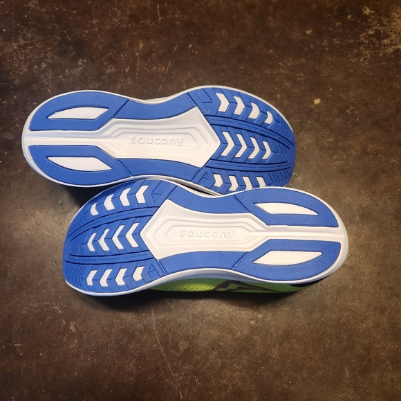 Saucony Endorphin KDZ sneakers - Picture 8 of 11